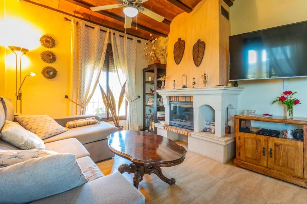 말라가 Preciosa Casa Rural A Un Paso Del Centro 빌라 외부 사진
